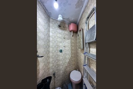 Casa à venda com 250m², 3 quartos e 2 vagasLavabo 2
