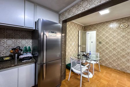 Casa à venda com 250m², 3 quartos e 2 vagasCozinha