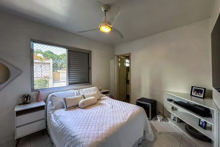 Casa à venda com 250m², 3 quartos e 2 vagasSuíte