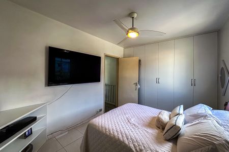 Casa à venda com 250m², 3 quartos e 2 vagasSuíte
