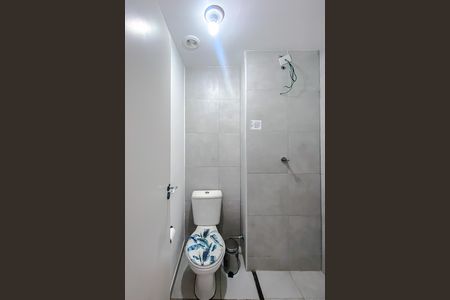 Apartamento para alugar com 34m², 2 quartos e sem vaga Apartamento para alugar com 34m², 2 quartos e sem vagaBanheiro