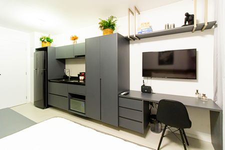 Cozinha de apartamento para alugar com 1 quarto, 25m² em Perdizes, São Paulo