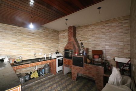 Casa à venda com 265m², 4 quartos e 2 vagas Casa à venda com 265m², 4 quartos e 2 vagasChurrasqueira