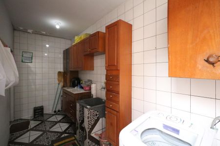 Casa à venda com 265m², 4 quartos e 2 vagas Casa à venda com 265m², 4 quartos e 2 vagasÁrea comum