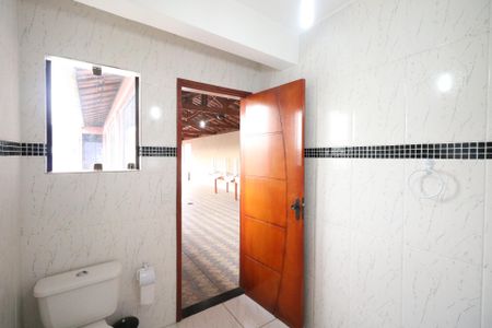 Casa à venda com 265m², 4 quartos e 2 vagas Casa à venda com 265m², 4 quartos e 2 vagasBanheiro do Terraço