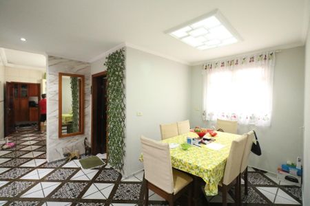 Casa à venda com 265m², 4 quartos e 2 vagas Casa à venda com 265m², 4 quartos e 2 vagasSala de Jantar