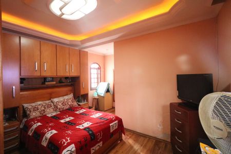 Casa à venda com 265m², 4 quartos e 2 vagas Casa à venda com 265m², 4 quartos e 2 vagasSuíte