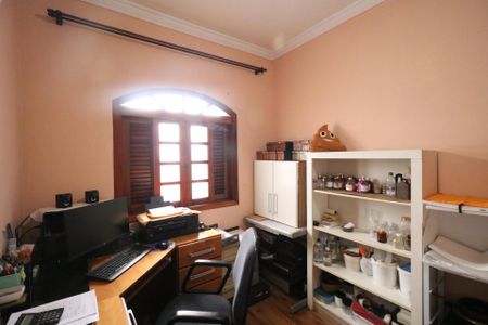 Casa à venda com 265m², 4 quartos e 2 vagas Casa à venda com 265m², 4 quartos e 2 vagasQuarto 1