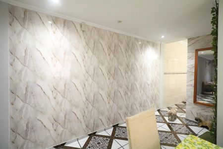 Casa à venda com 265m², 4 quartos e 2 vagas Casa à venda com 265m², 4 quartos e 2 vagasSala de Jantar