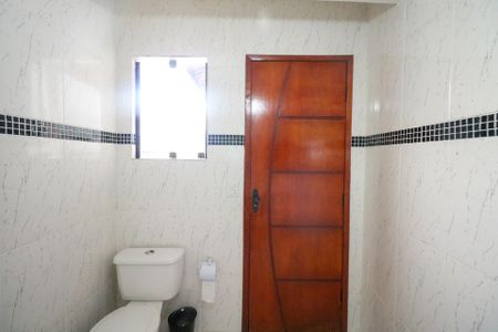 Casa à venda com 265m², 4 quartos e 2 vagas Casa à venda com 265m², 4 quartos e 2 vagasBanheiro do Terraço