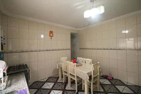 Casa à venda com 265m², 4 quartos e 2 vagas Casa à venda com 265m², 4 quartos e 2 vagasCozinha