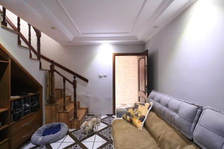 Casa à venda com 265m², 4 quartos e 2 vagas Casa à venda com 265m², 4 quartos e 2 vagasSala