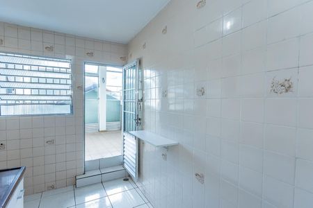 Casa à venda com 134m², 3 quartos e 4 vagas Casa à venda com 134m², 3 quartos e 4 vagasCozinha