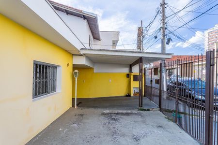 Casa à venda com 134m², 3 quartos e 4 vagas Casa à venda com 134m², 3 quartos e 4 vagasGaragem