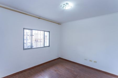 Casa à venda com 134m², 3 quartos e 4 vagas Casa à venda com 134m², 3 quartos e 4 vagasSala