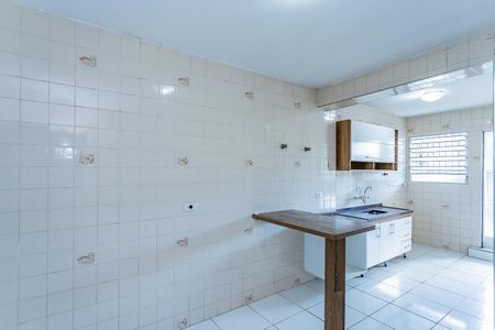 Casa à venda com 134m², 3 quartos e 4 vagas Casa à venda com 134m², 3 quartos e 4 vagasCozinha