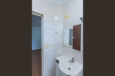 Casa à venda com 134m², 3 quartos e 4 vagas Casa à venda com 134m², 3 quartos e 4 vagasBanheiro suite