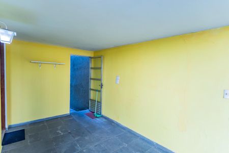 Casa à venda com 134m², 3 quartos e 4 vagas Casa à venda com 134m², 3 quartos e 4 vagasGaragem