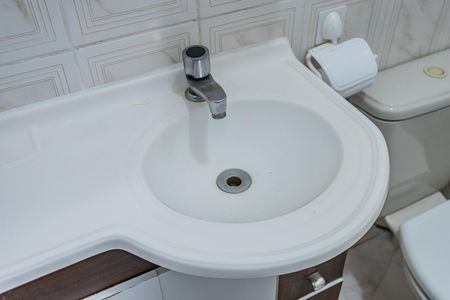 Casa à venda com 134m², 3 quartos e 4 vagas Casa à venda com 134m², 3 quartos e 4 vagasBanheiro suite
