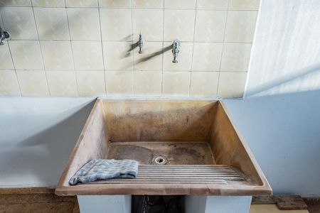 Casa à venda com 134m², 3 quartos e 4 vagas Casa à venda com 134m², 3 quartos e 4 vagasÁrea de Serviço