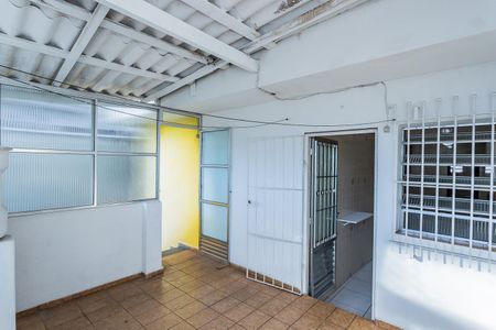 Casa à venda com 134m², 3 quartos e 4 vagas Casa à venda com 134m², 3 quartos e 4 vagasÁrea de Serviço
