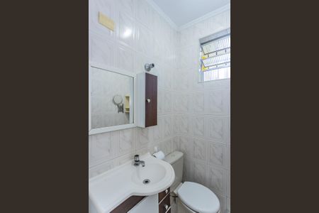 Banheiro suite de casa à venda com 3 quartos, 134m² em Vila Barreto, São Paulo
