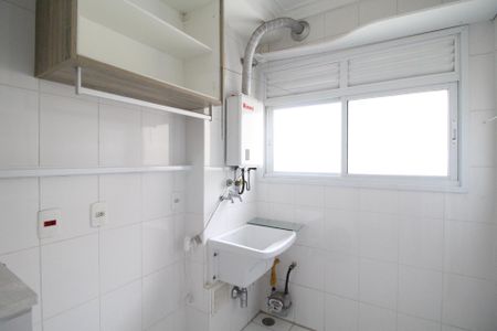 Apartamento à venda com 70m², 2 quartos e 1 vaga Apartamento à venda com 70m², 2 quartos e 1 vagaÁrea de Serviço