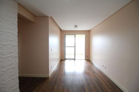 Apartamento à venda com 70m², 2 quartos e 1 vaga Apartamento à venda com 70m², 2 quartos e 1 vagaSala