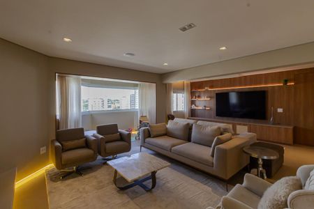 Apartamento à venda com 190m², 4 quartos e 3 vagas Apartamento à venda com 190m², 4 quartos e 3 vagasSala