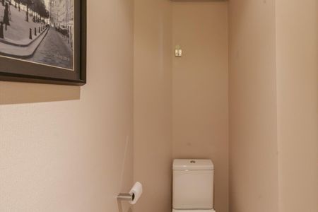 Apartamento à venda com 190m², 4 quartos e 3 vagas Apartamento à venda com 190m², 4 quartos e 3 vagasLavabo