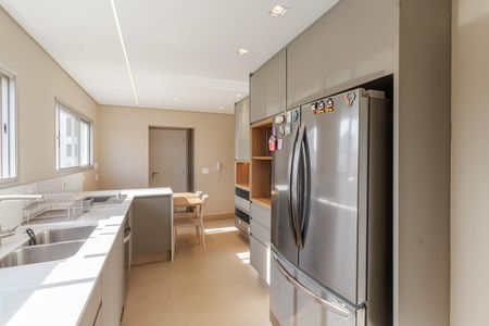 Apartamento à venda com 190m², 4 quartos e 3 vagas Apartamento à venda com 190m², 4 quartos e 3 vagasCozinha