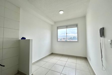 Sala de apartamento para alugar com 1 quarto, 38m² em Jardim Itacolomi, São Paulo
