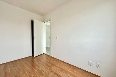 Suite de apartamento para alugar com 1 quarto, 38m² em Jardim Itacolomi, São Paulo
