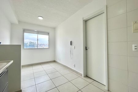 Sala de apartamento para alugar com 1 quarto, 38m² em Jardim Itacolomi, São Paulo
