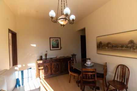 Apartamento à venda com 60m², 2 quartos e sem vagaSala