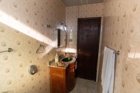 Apartamento à venda com 60m², 2 quartos e sem vagaBanheiro