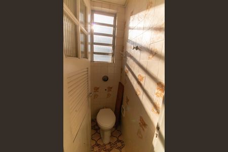 Apartamento à venda com 60m², 2 quartos e sem vagaBanheiro de serviço