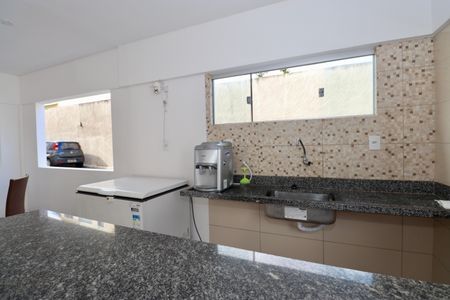Casa de condomínio para alugar com 78m², 2 quartos e 1 vagaÁrea gourmet