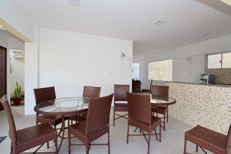 Casa de condomínio para alugar com 78m², 2 quartos e 1 vagaÁrea gourmet