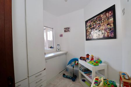 Casa de condomínio para alugar com 78m², 2 quartos e 1 vagaGabinete 