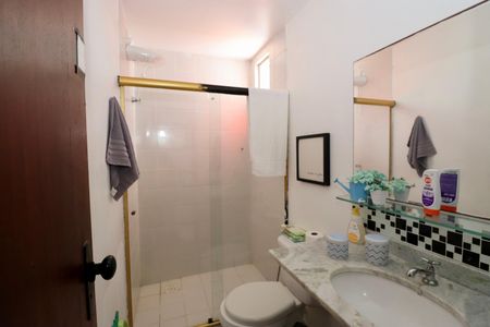Casa de condomínio para alugar com 78m², 2 quartos e 1 vagaBanheiro 