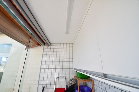 Apartamento à venda com 90m², 2 quartos e 1 vagaÁrea de Serviço