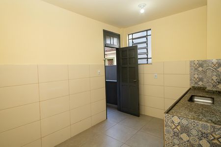 Apartamento para alugar com 100m², 3 quartos e sem vaga Apartamento para alugar com 100m², 3 quartos e sem vagaCozinha
