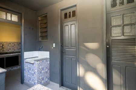 Apartamento para alugar com 100m², 3 quartos e sem vaga Apartamento para alugar com 100m², 3 quartos e sem vagaÁrea de Serviço