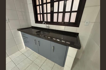 Casa para alugar com 85m², 2 quartos e sem vaga Casa para alugar com 85m², 2 quartos e sem vagaCozinha