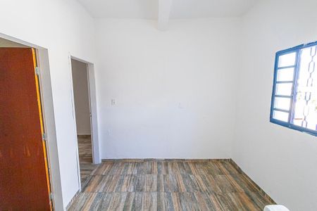 Casa para alugar com 200m², 3 quartos e 6 vagas Casa para alugar com 200m², 3 quartos e 6 vagasSala segundo andar