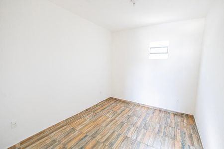 Casa para alugar com 200m², 3 quartos e 6 vagas Casa para alugar com 200m², 3 quartos e 6 vagasQuarto 2