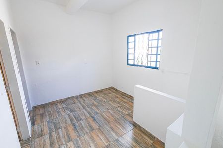 Casa para alugar com 200m², 3 quartos e 6 vagas Casa para alugar com 200m², 3 quartos e 6 vagasSala segundo andar