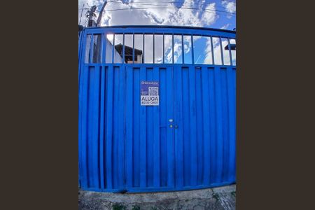 Casa para alugar com 200m², 3 quartos e 6 vagas Casa para alugar com 200m², 3 quartos e 6 vagasPlaca