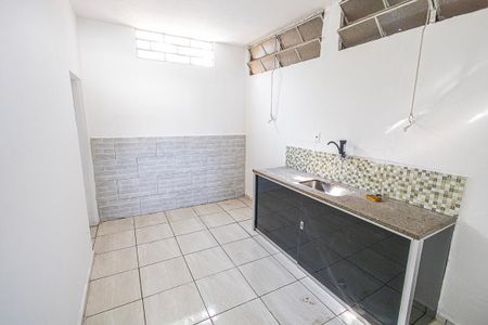Casa para alugar com 200m², 3 quartos e 6 vagas Casa para alugar com 200m², 3 quartos e 6 vagasCozinha